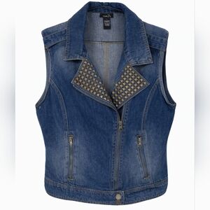 Rue 21 Women’s Denim Vest Bronze Studs Large